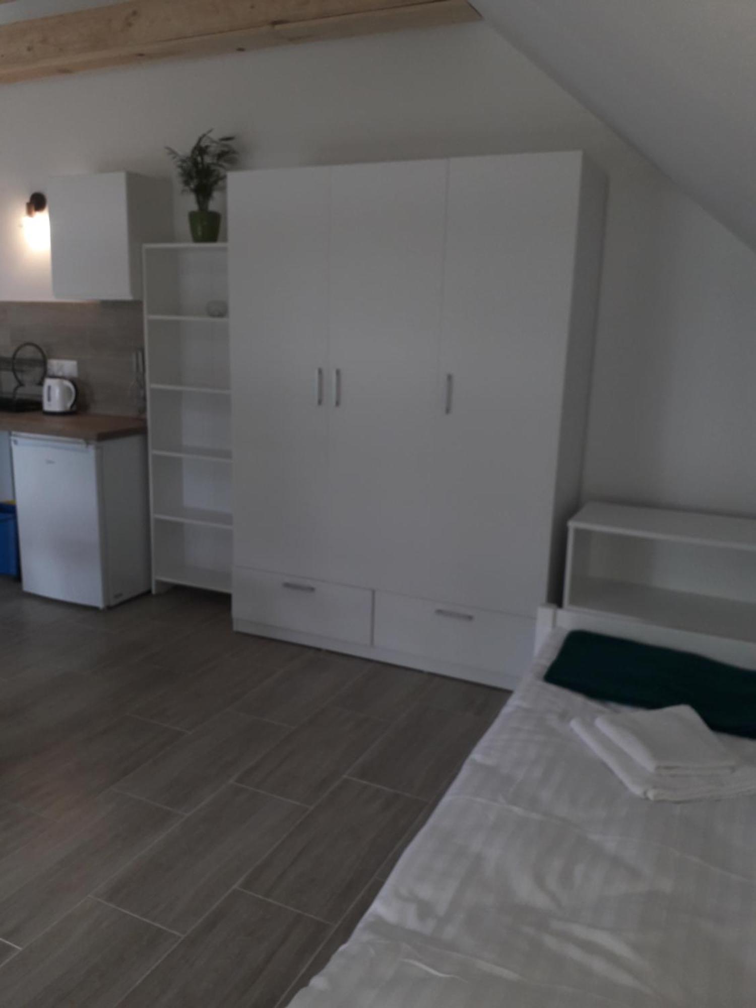 Paprotowka Apartament Wiosenny Paprotno Екстер'єр фото